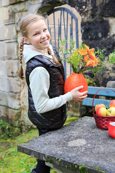 Arbeiten im Garten — Stockfoto