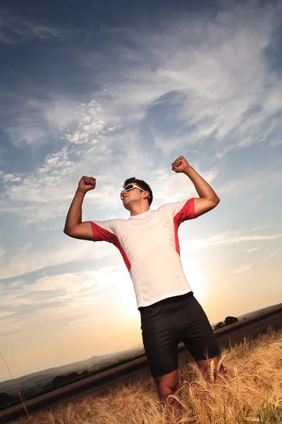 Jogging through the fields — Stock Photo, Image