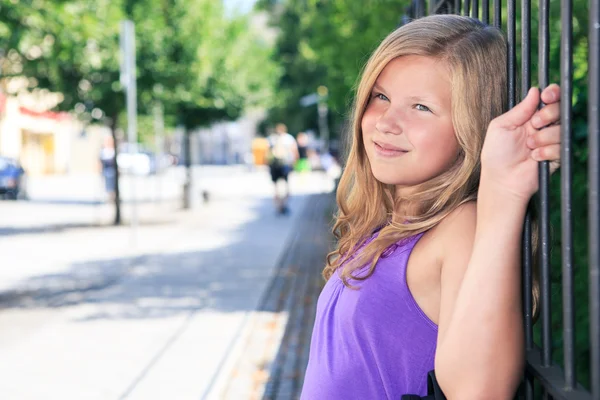 School meisje — Stockfoto