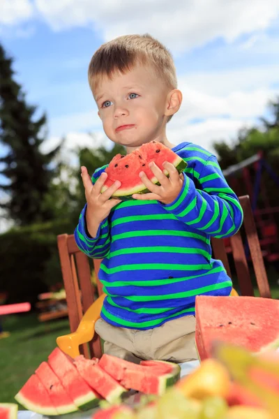 Im Garten — Stockfoto