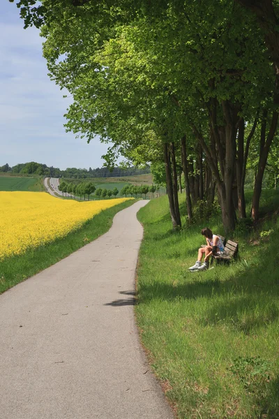 Schaatsen vrouw — Stockfoto