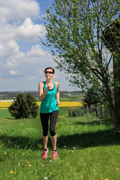 Joggen vrouw — Stockfoto