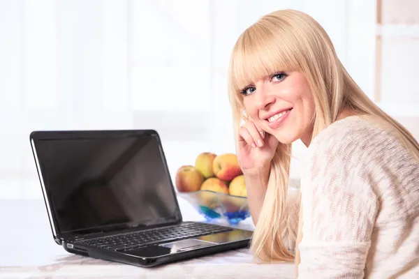 Portrait with a laptop — Stock Photo, Image