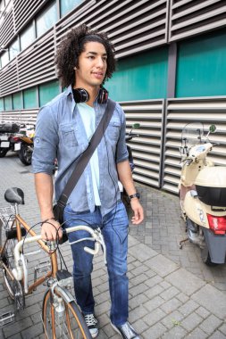 Bir öğrencinin portresi