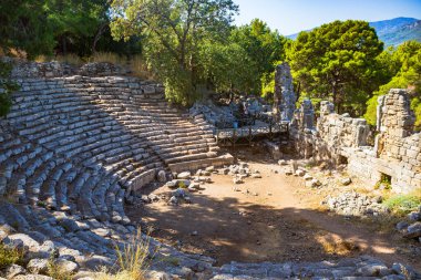 PHASELIS, TURKEY - CRCA OKTOBER, 2021: Phaselis, Kemer ilçesi yakınlarındaki antika kasaba harabesi.