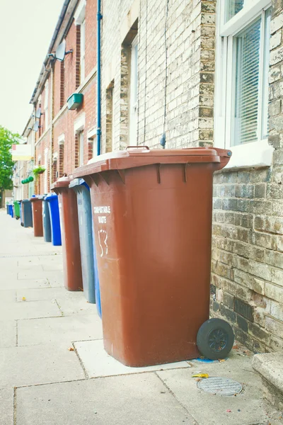 Cubos de basura — Foto de Stock