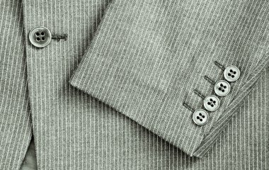 PIN çizgili takım elbise