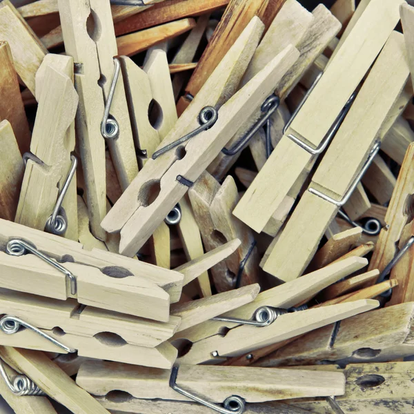 Wäscheklammern aus Holz — Stockfoto