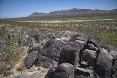 Üç Nehir Petroglifleri Bölgesi Tularosa 'nın kuzeyinde, NM