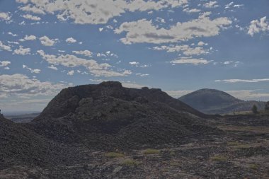 Idaho 'daki Ay Kraterlerinde Sıçrayan Koniler Ulusal Anıtı
