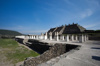 Ancient ruins of Tula de Allende clipart