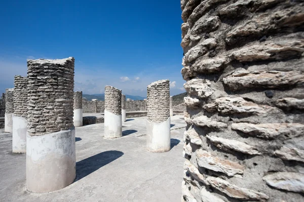 Starożytne ruiny tula de Allende — Zdjęcie stockowe