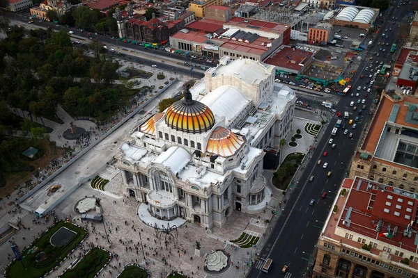 Palacio de bellas artes w Meksyku — Zdjęcie stockowe