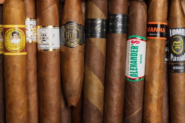 Mexico City, Meksika - 12 Nisan 2022 Meksika purosu. Meksika puroları genellikle daha ucuz ve daha ılımandır, ama Küba ya da diğer purolara kıyasla çok lezzetli ve aromadır..