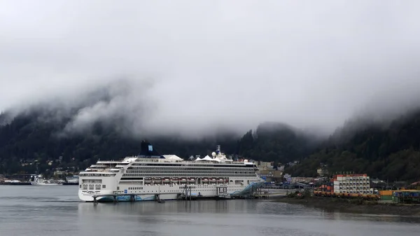 Juneau Sept 2022 Nombreux Navires Croisière Arrivent Port Juneau Alaska — Photo