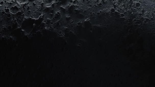 Conceito Cosmos. Voo sobre a lua. Vista superior da superfície dos planetas. animação 3d — Vídeo de Stock