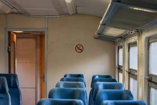 Interior Selectivo Una Uem Con Asientos Vacíos Antiguo Tren Suburbano —  Fotos de Stock