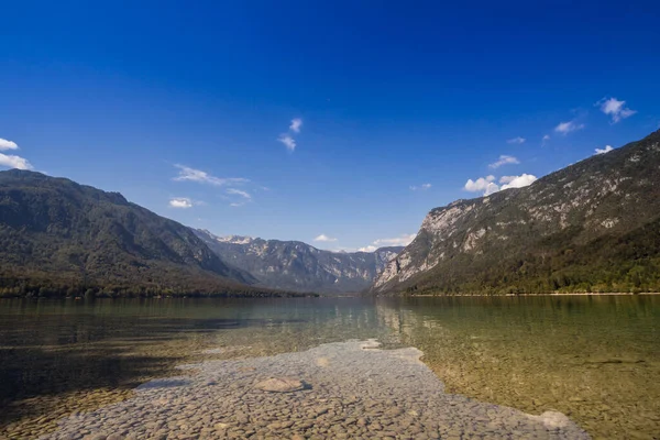 Panorama Lago Bohinj Também Chamado Bohinjsko Jezero Uma Tarde Ensolarada — Fotografia de Stock