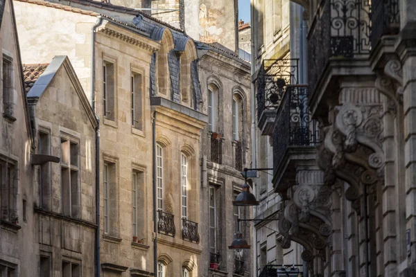 Facade Medieval Buildings Dark Street Narrow City Center Bordeaux France — Stock Photo, Image