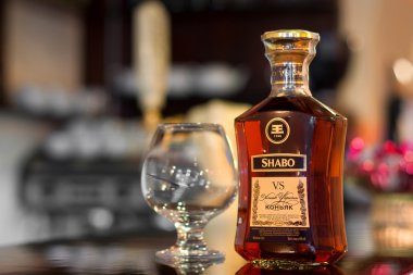 shabo vs konyak, bir bar counter