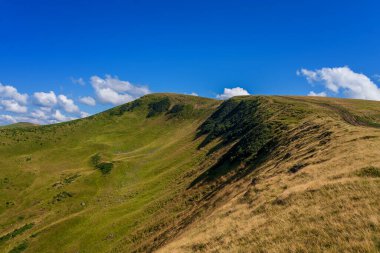Dağların tepesinde, Karpatlar, Ukrayna