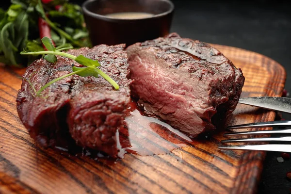 Meat Steak Wooden Board Dark Background — Stock Photo, Image