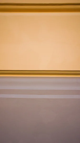 Turuncu ve kahverengi beton duvar — Stok fotoğraf