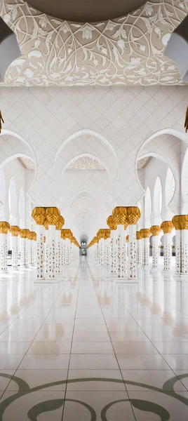 Long hall in mosque — Stock Photo, Image