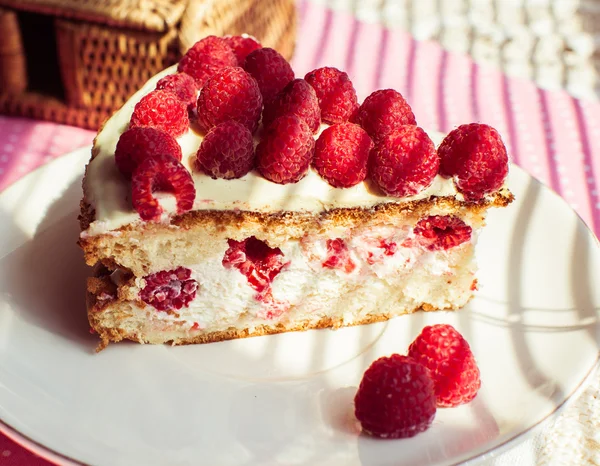 Cake van framboos — Stockfoto