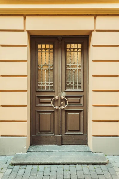 Puerta marrón — Foto de Stock