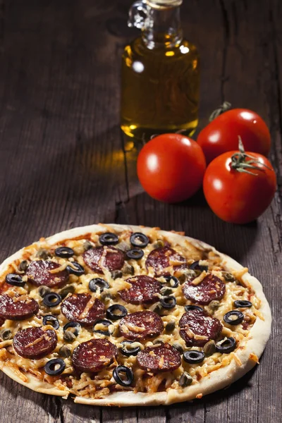 Tasty salami pizza — Stock Photo, Image