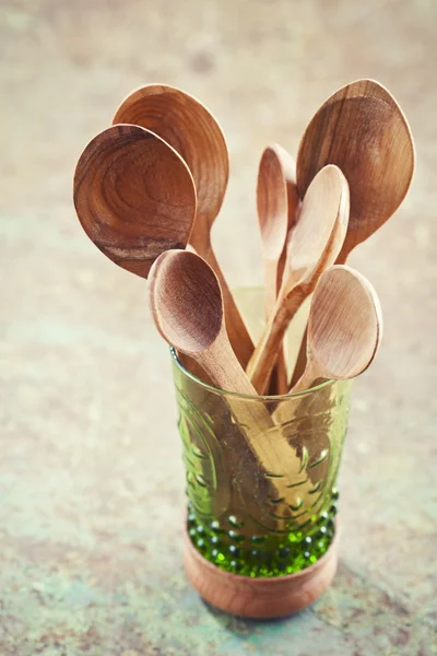 Utensílios de cozinha de madeira — Fotografia de Stock