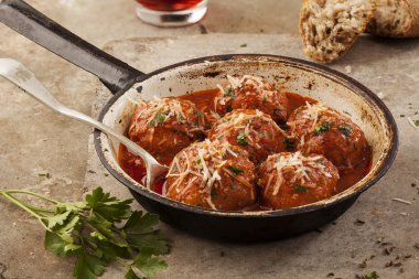 Meatballs in pan clipart