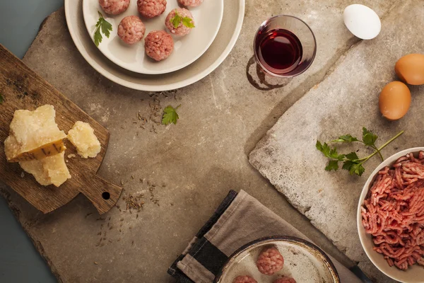 Boulettes de viande cuisson — Photo