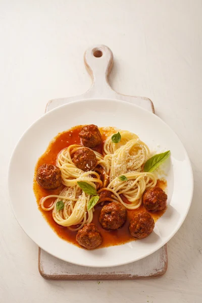 Pasta with meatballs — Stock Photo, Image