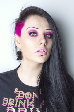 Pembe Saç