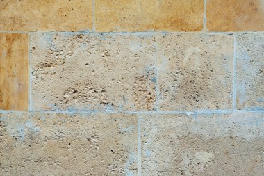 yumuşak bir taş döşeme