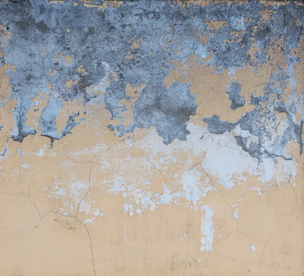 破旧的油漆和抹灰裂缝 — 图库照片