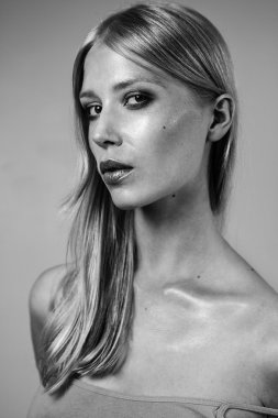 olağanüstü güzel sarışın genç kız moda model portre yakın çekim