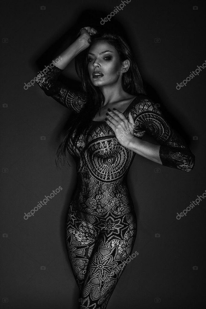 Girls wearing sexy nude outfits, italian girls tight pussies