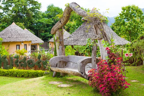 Bangku di taman — Stok Foto