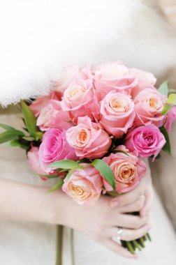 Düğün çiçek buketi