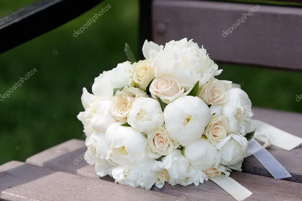 Hermoso ramo de flores de boda: fotografía de stock © mary_smn #40309057 |  Depositphotos