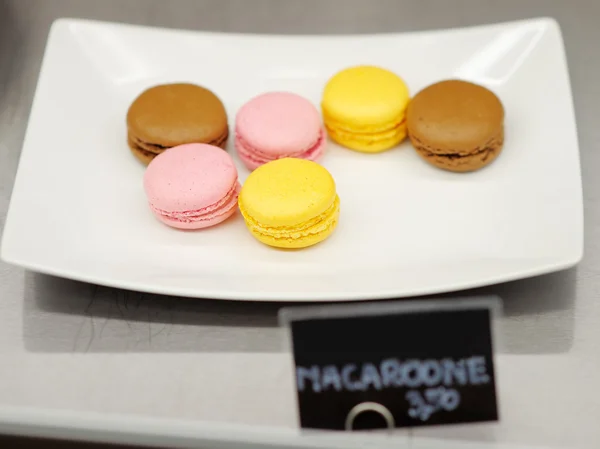 Biscuits macarons multicolores — Photo