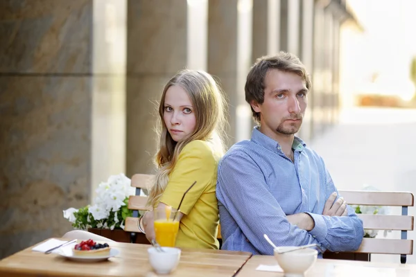 Upprörd par inte prata med varandra — Stockfoto