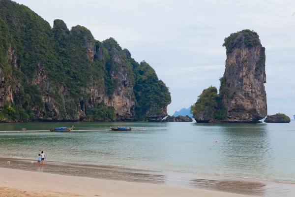 Schöner tropischer Strand — Stockfoto