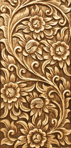 Fleur sculptée sur bois — Photo