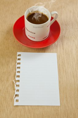 fincan ve not kağıdı