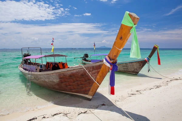 Barcos y el mar — Foto de Stock