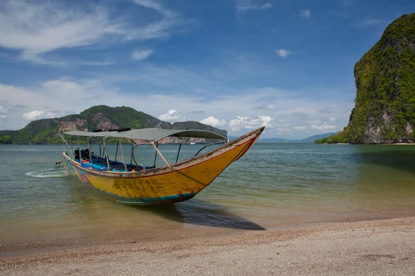 Barche sul mare — Foto Stock